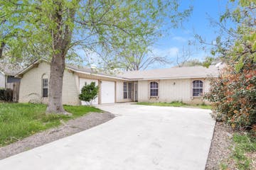 12427 Constitution Dr San Antonio, TX 78233